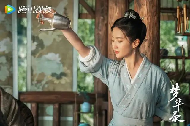 新疆被游客擠爆！旅游行業(yè)如何做好暑假公關傳播？