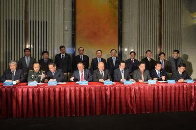上海國際醫學中心與8家上海著名三甲醫院的優勢學科、專科簽約